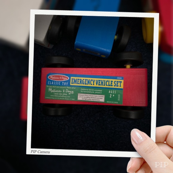 Melissa & Doug Emergency Vehicle Set, train & more - Picture 9 of 11